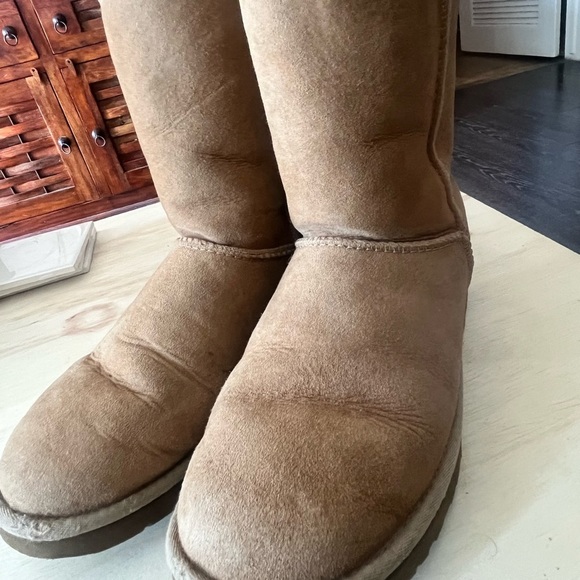 UGG Sheepskin Tan Tall Winter Boots Women’s 8 - Picture 15 of 15